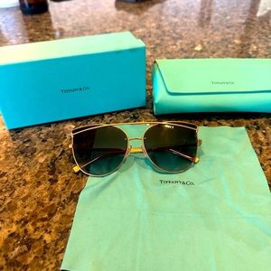 Tiffany & Co Sunglasses Rubedo Rose Gold/Grey Gradient × 1